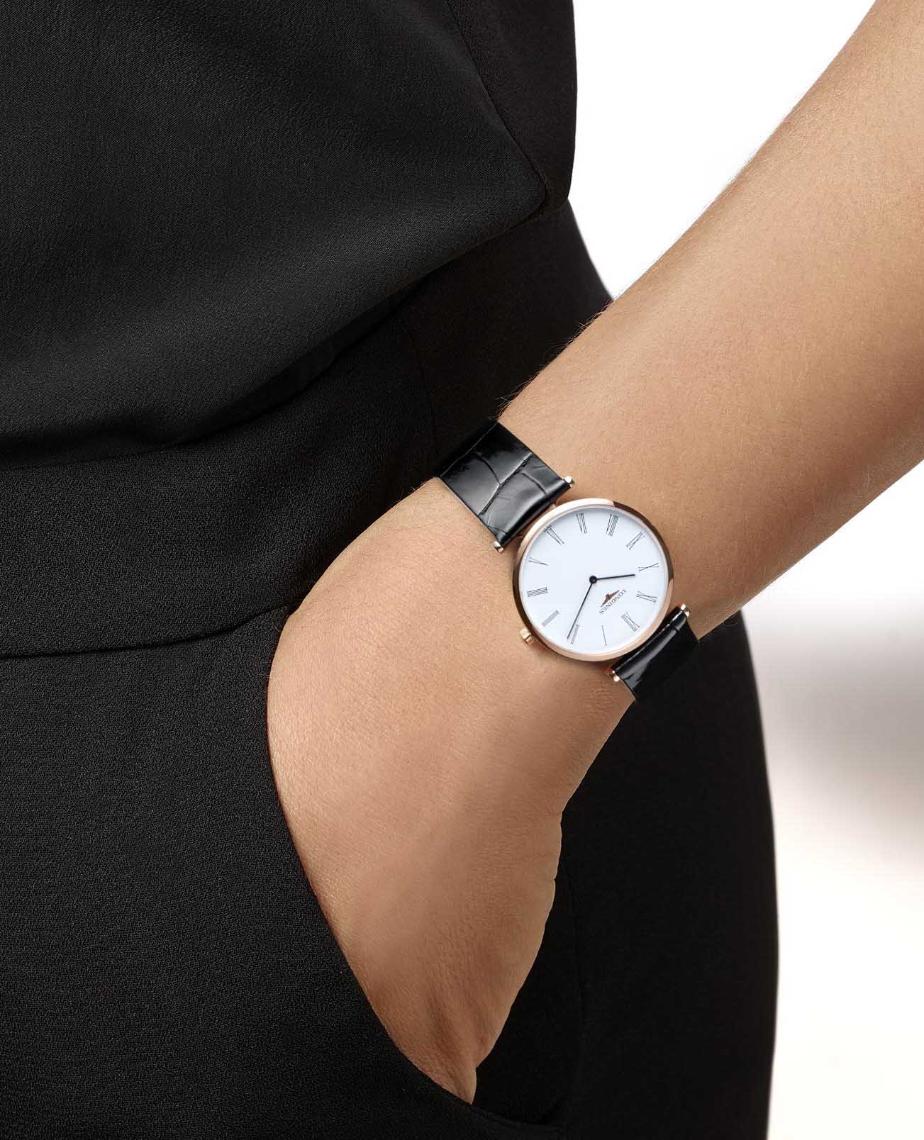 Longines Longines La Grande Classique  L4.709.1.21.2 , наручные женские часы фото под углом